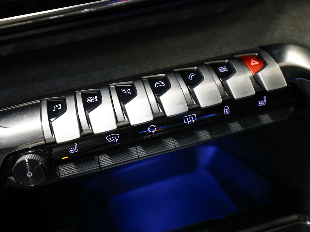 Bild 14 - 3008 GT Hybrid 136 e-DSC6