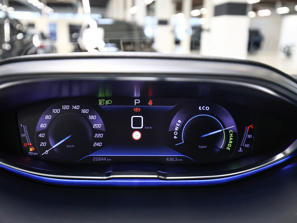 Bild 18 - 3008 GT Hybrid 136 e-DSC6