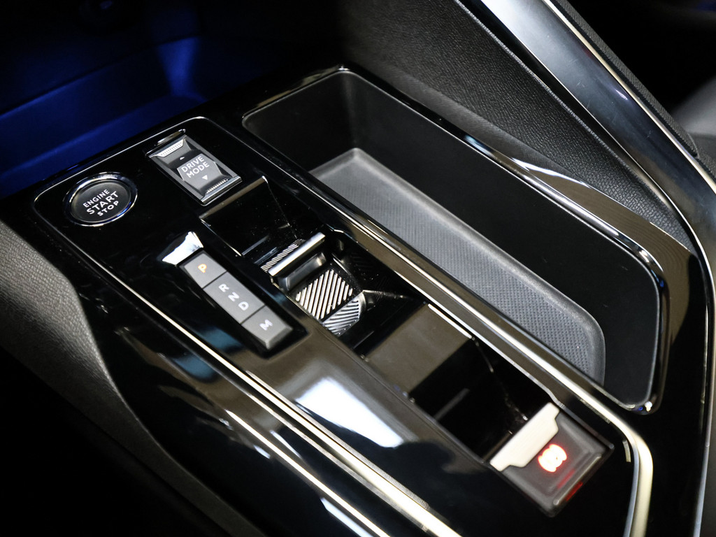 Bild 13 - 3008 GT Hybrid 136 e-DSC6