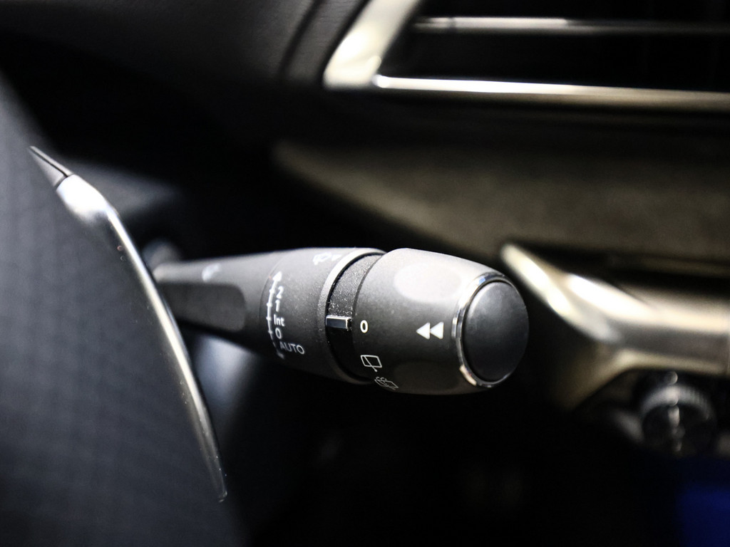 Bild 19 - 3008 GT Hybrid 136 e-DSC6