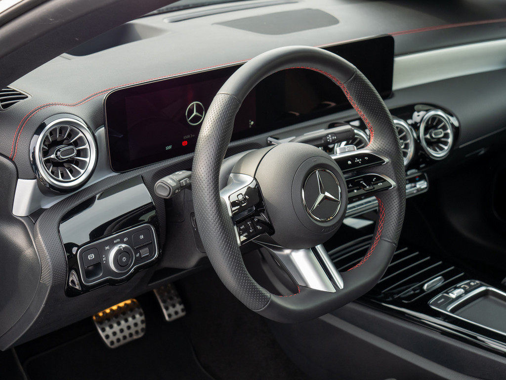 Bild 19 - CLA 250 SB e AMG Sport Premium + 