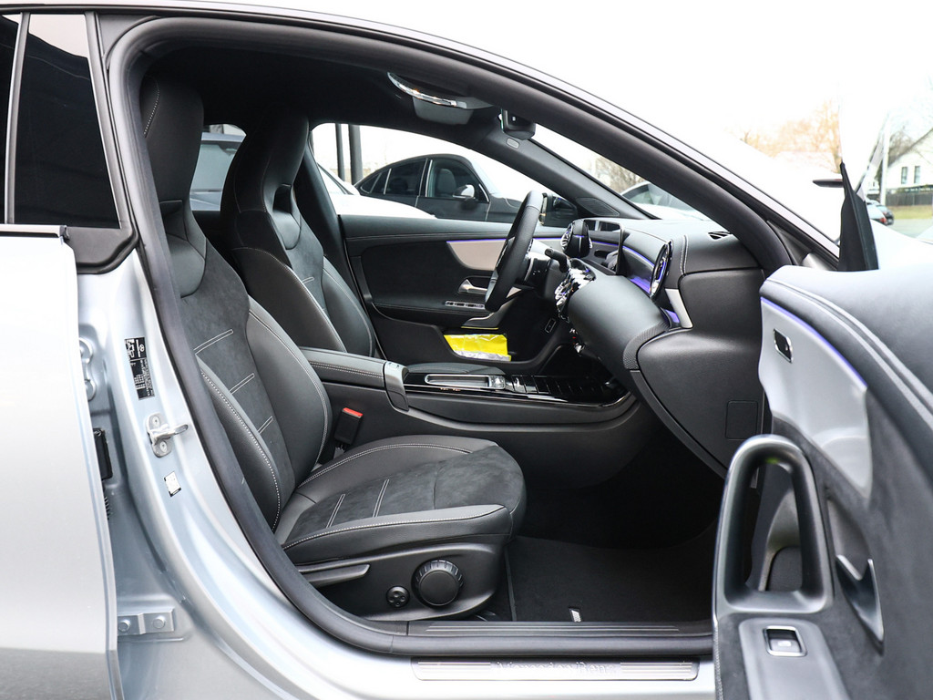 Bild 2 - CLA 180 Coupé AMG Special Edition