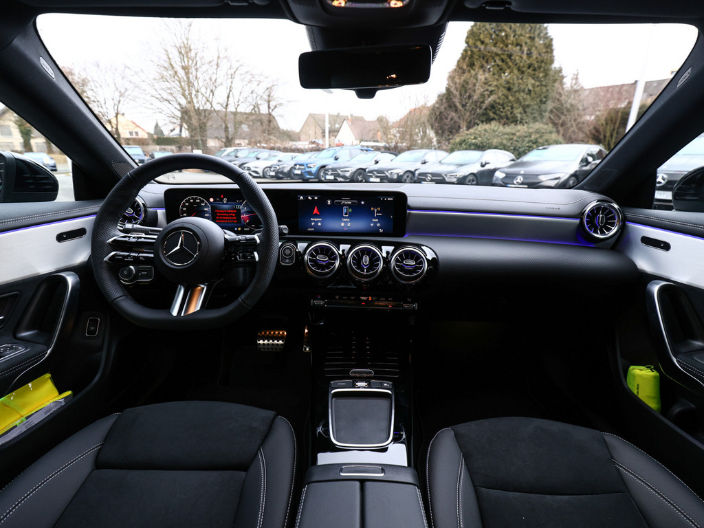 Bild 6 - CLA 180 Coupé AMG Special Edition