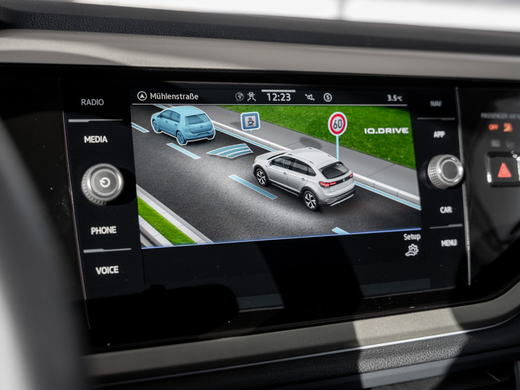 Bild 16 - Taigo Life 1.0 l TSI DSG ACC FLA ParkAss. LM