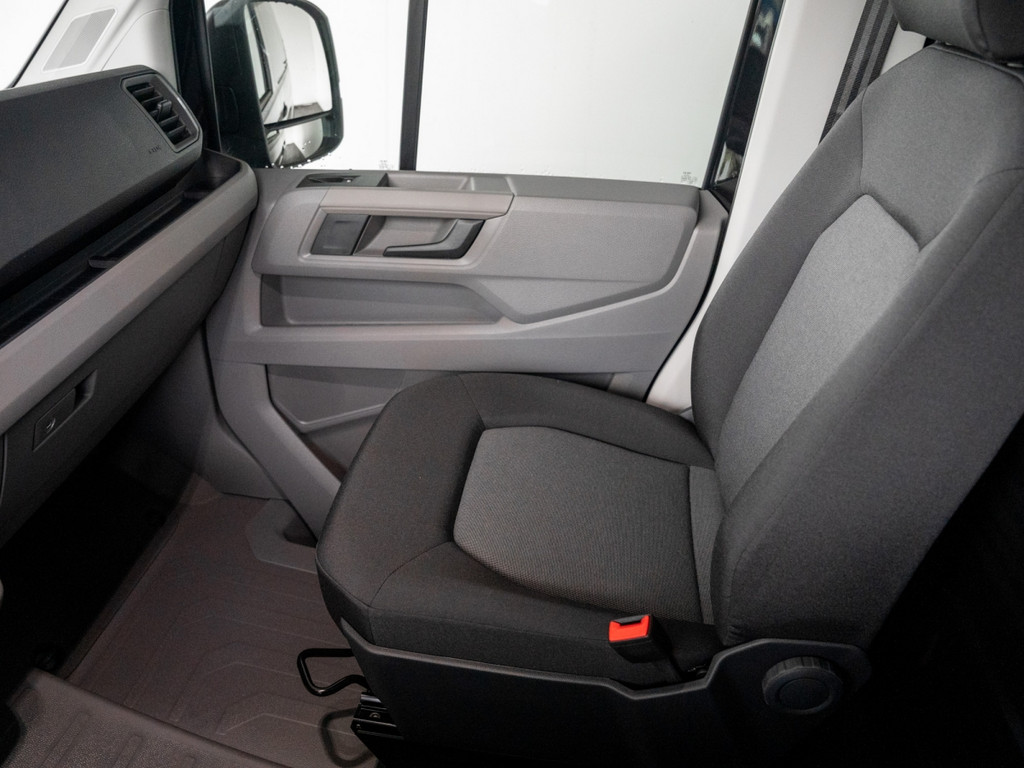 Bild 17 - Crafter 35 MR Kasten 2.0TDI KLIMA + AHK + RFK + GJR