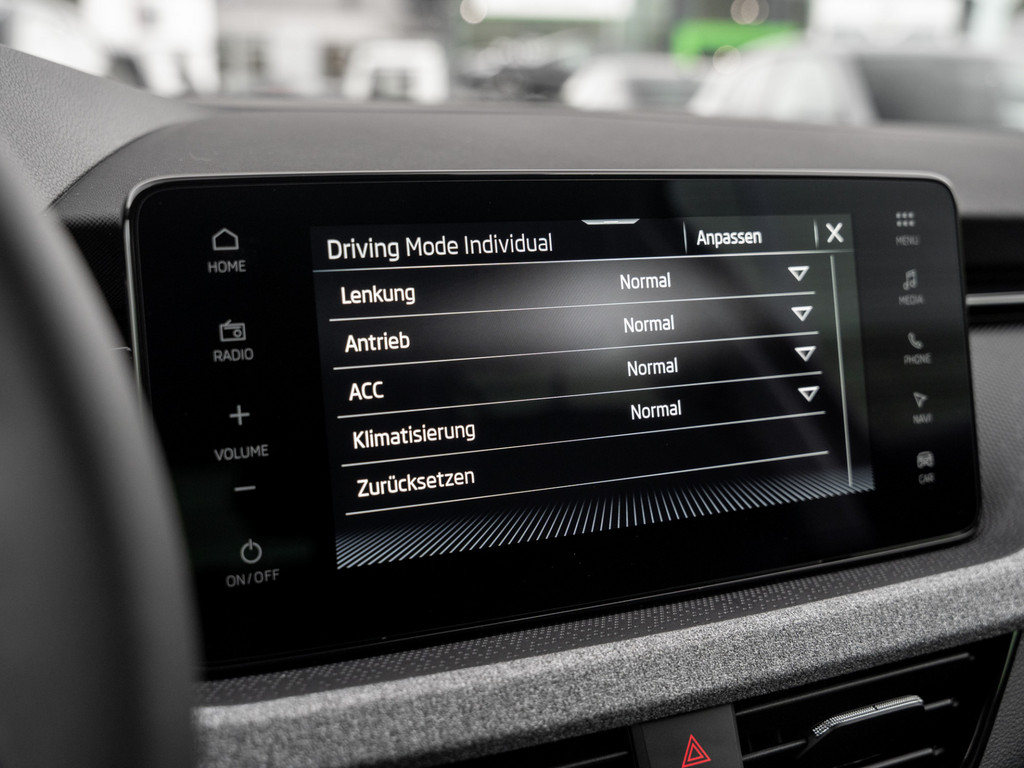 Bild 19 - Kamiq Selection 1.0 TSI ACC SpurH LM LED Navi
