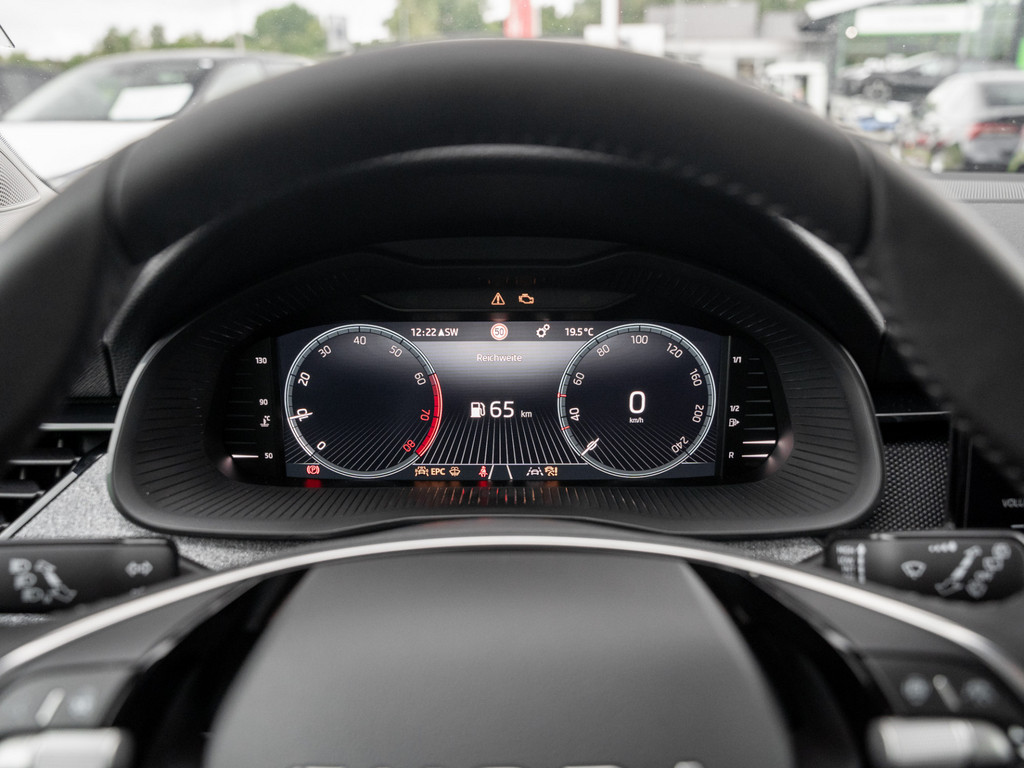 Bild 24 - Kamiq Selection 1.0 TSI ACC SpurH LM LED Navi