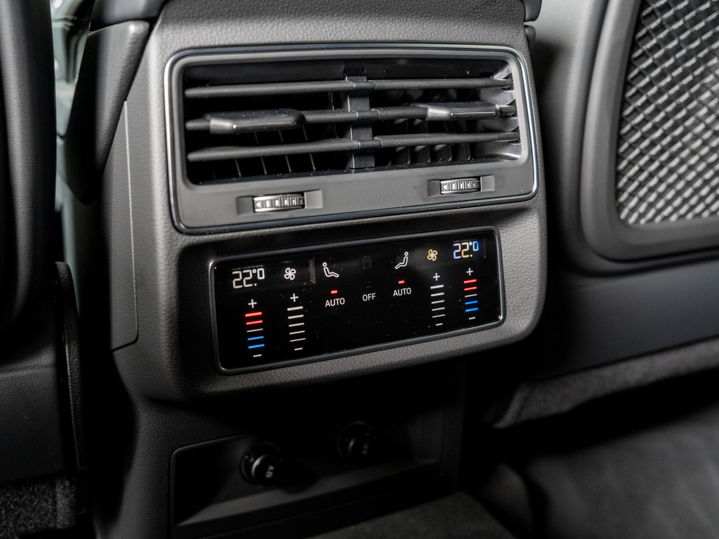 Bild 10 - Q7 45TDI Luft ACC SpurH MATRIX KeyLess 4xKlima