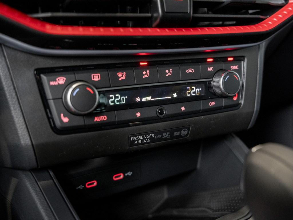 Bild 18 - Ibiza 1.0 TSI FR Black Edition Kam. Navi Sportp.
