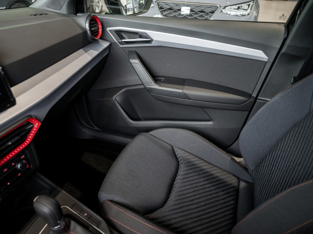 Bild 21 - Ibiza 1.0 TSI FR Black Edition Kam. Navi Sportp.