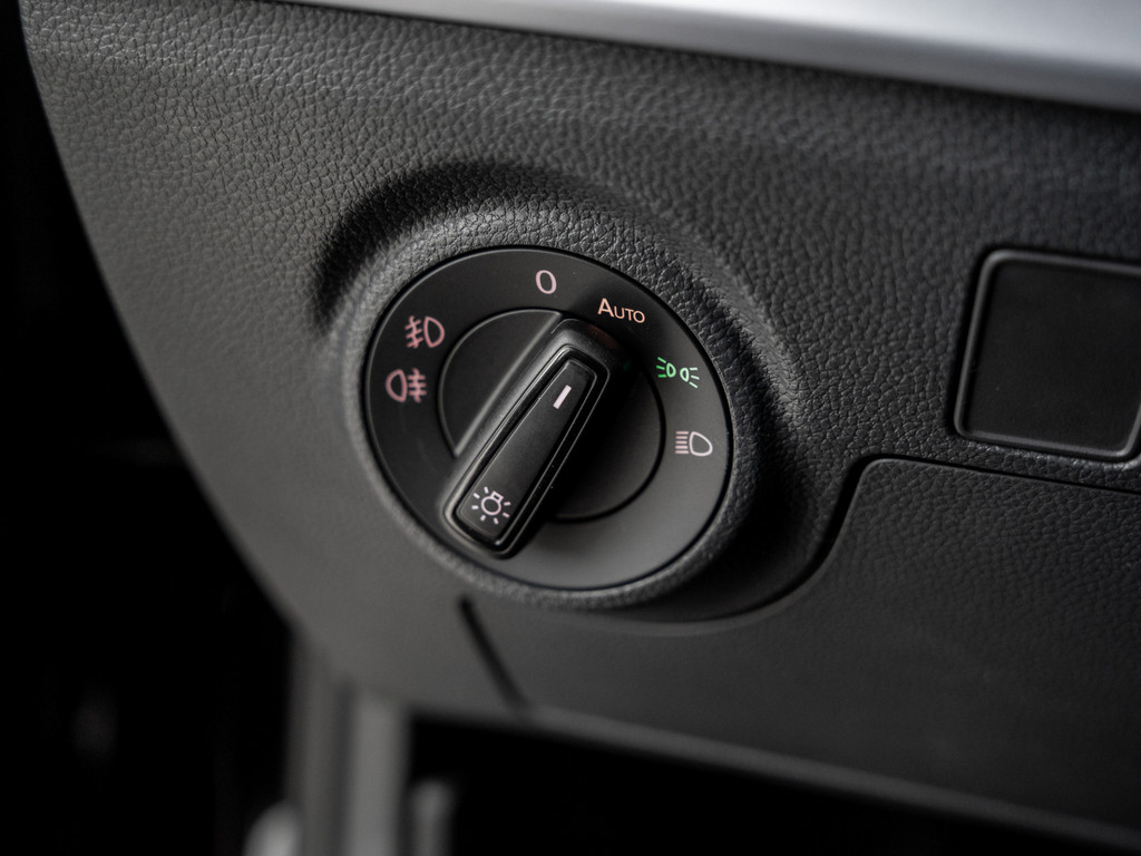 Bild 25 - Ibiza 1.0 TSI FR Black Edition Kam. Navi Sportp.