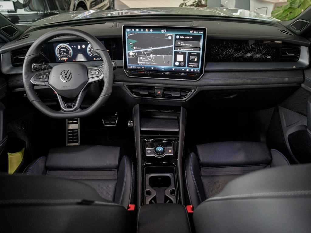 Bild 11 - Tayron R-Line 2.0 l TDI 4MOTION DSG DCC Pano AHK