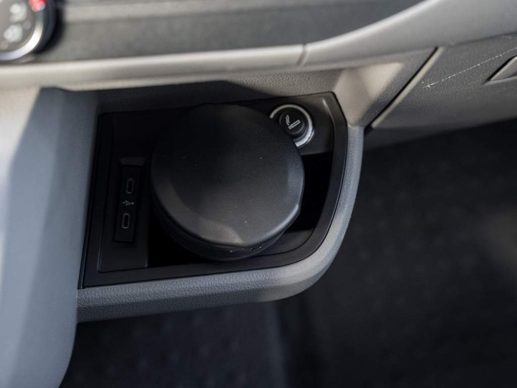 Bild 17 - T6.1 Kasten KR 2.0TDI AHK + KLIMA + PDC + HECKFL AHK
