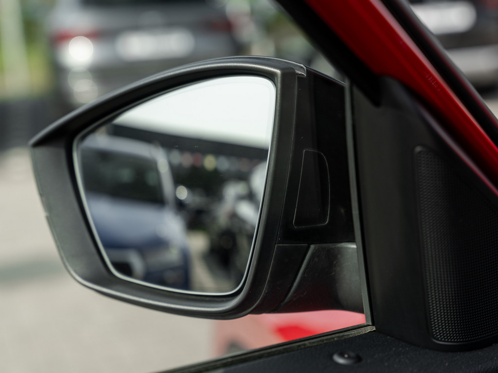 Bild 29 - KODIAQ SPORTLINE 1.5 TSI 6-GANG DCC Kam. Navi LM