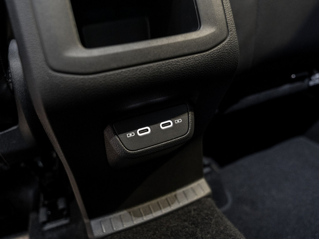 Bild 10 - T-Cross Life 1.0 l Kam. Navi Virtual ACC KlimaA