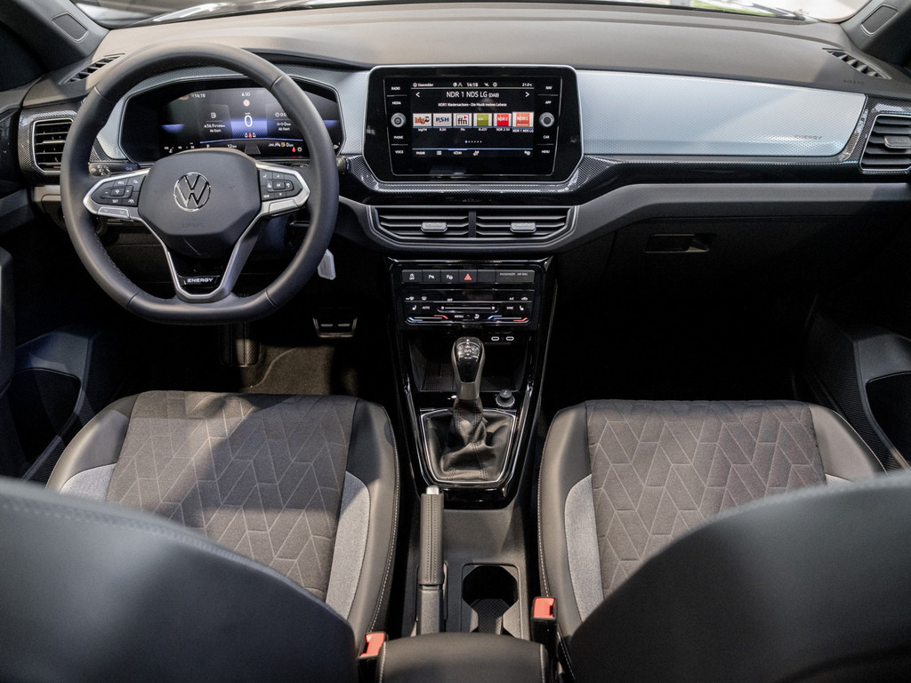 Bild 11 - T-Cross Life 1.0 l Kam. Navi Virtual ACC KlimaA