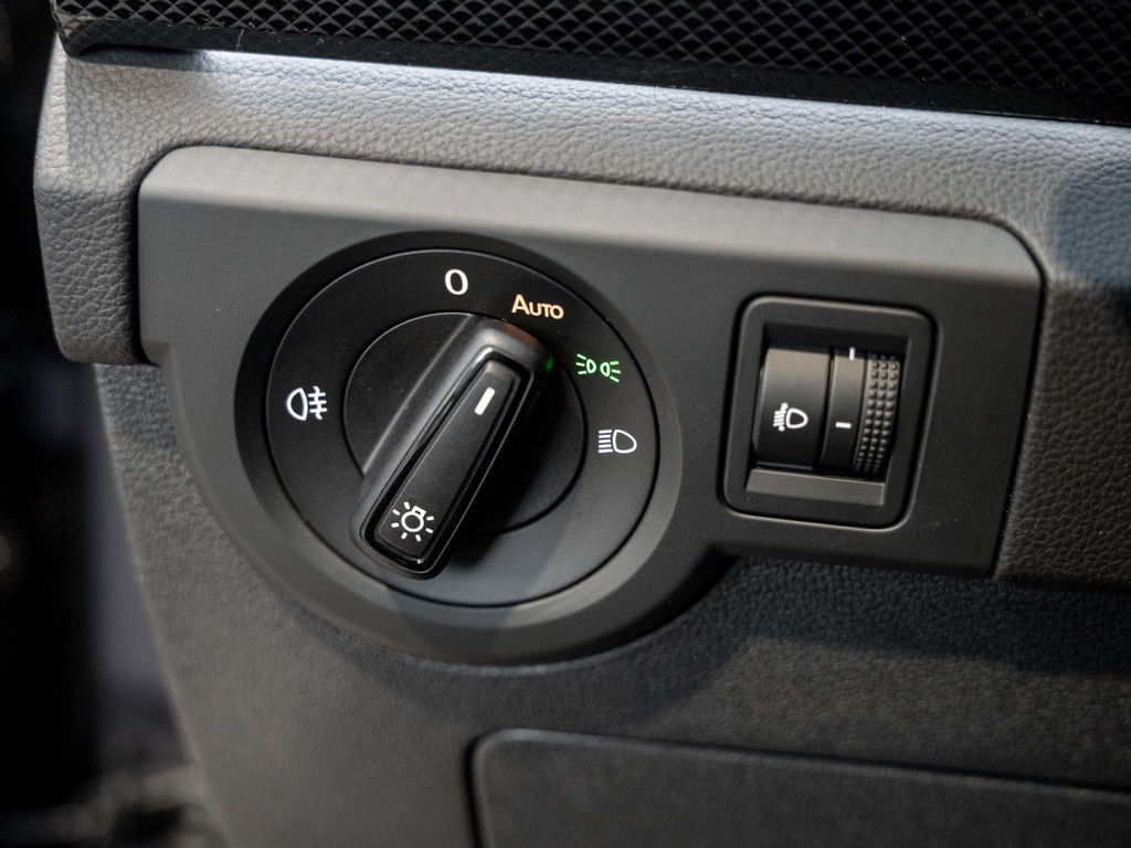 Bild 26 - T-Cross Life 1.0 l Kam. Navi Virtual ACC KlimaA