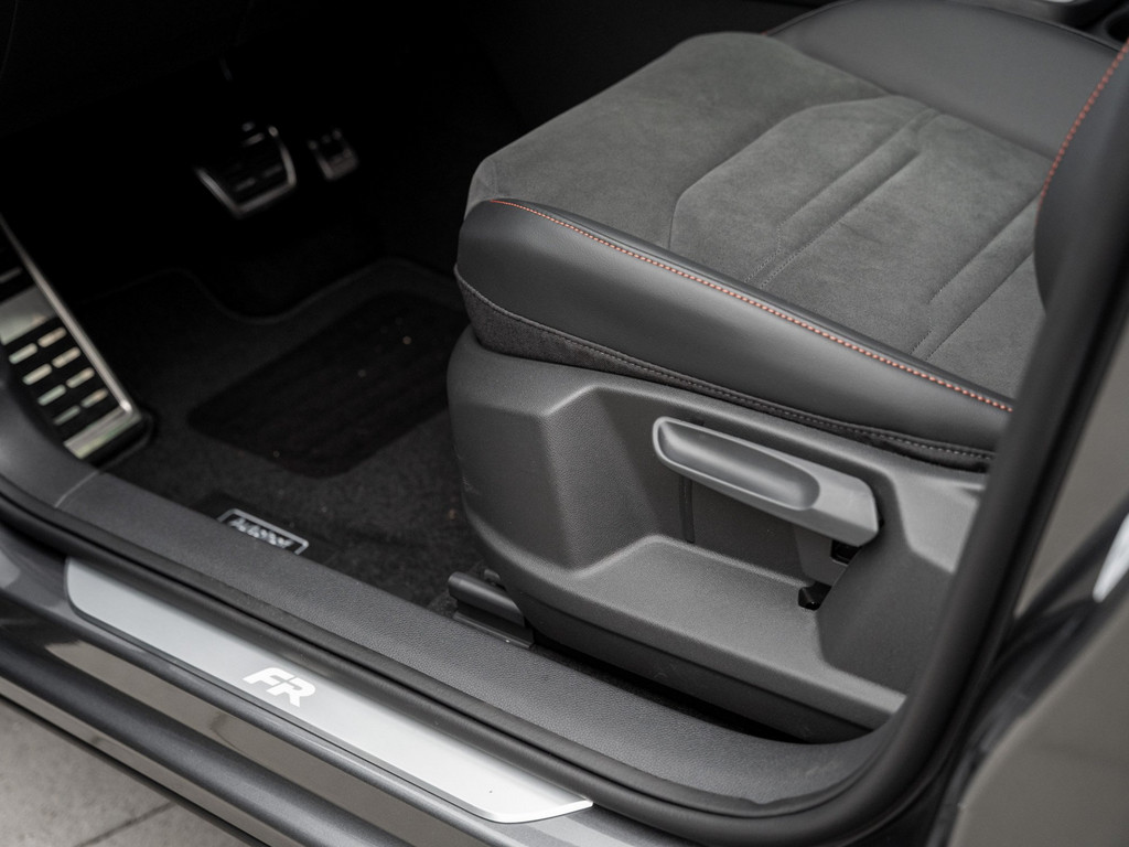 Bild 29 - Ateca 1.5 TSI ACT FR Kam. Navi Sportp. Virtual