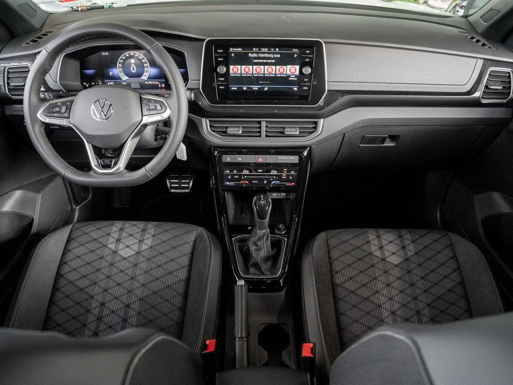 Bild 11 - T-Cross R-Line 1.0 l R-Line IQLight Kam. Navi
