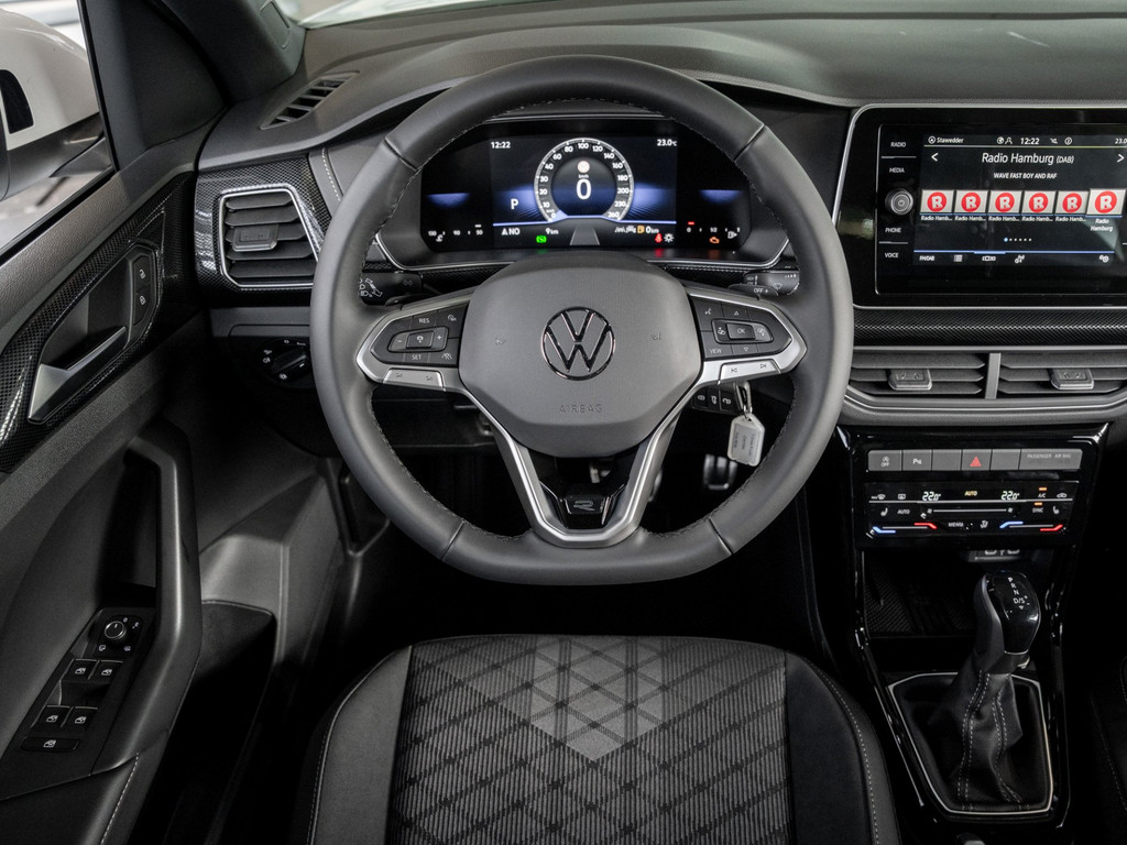 Bild 12 - T-Cross R-Line 1.0 l R-Line IQLight Kam. Navi