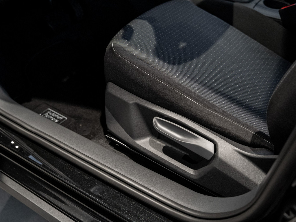 Bild 25 - Arona 1.0 TSI Style Kam. Navi Virtual ACC KlimaA