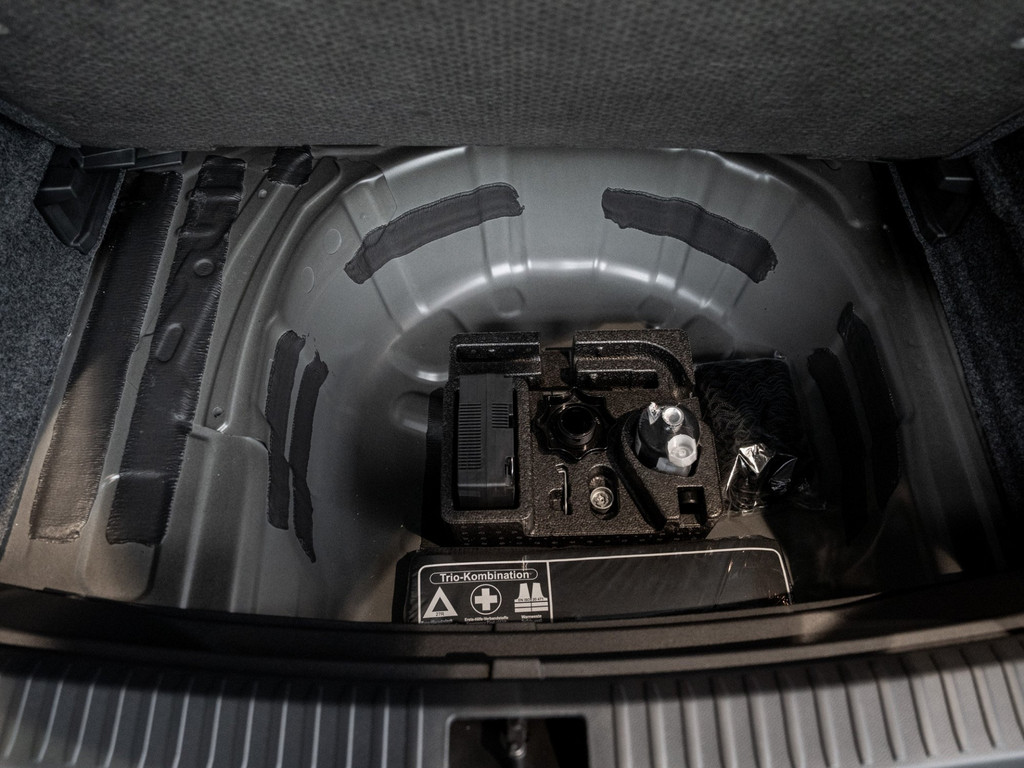 Bild 28 - Arona 1.0 TSI Style Kam. Navi Virtual ACC KlimaA