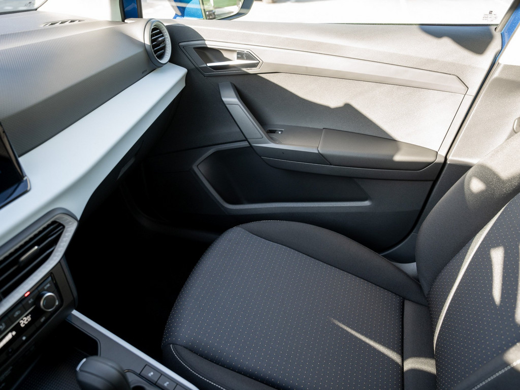 Bild 18 - Arona 1.0 TSI Style Kam. Navi Virtual ACC KlimaA