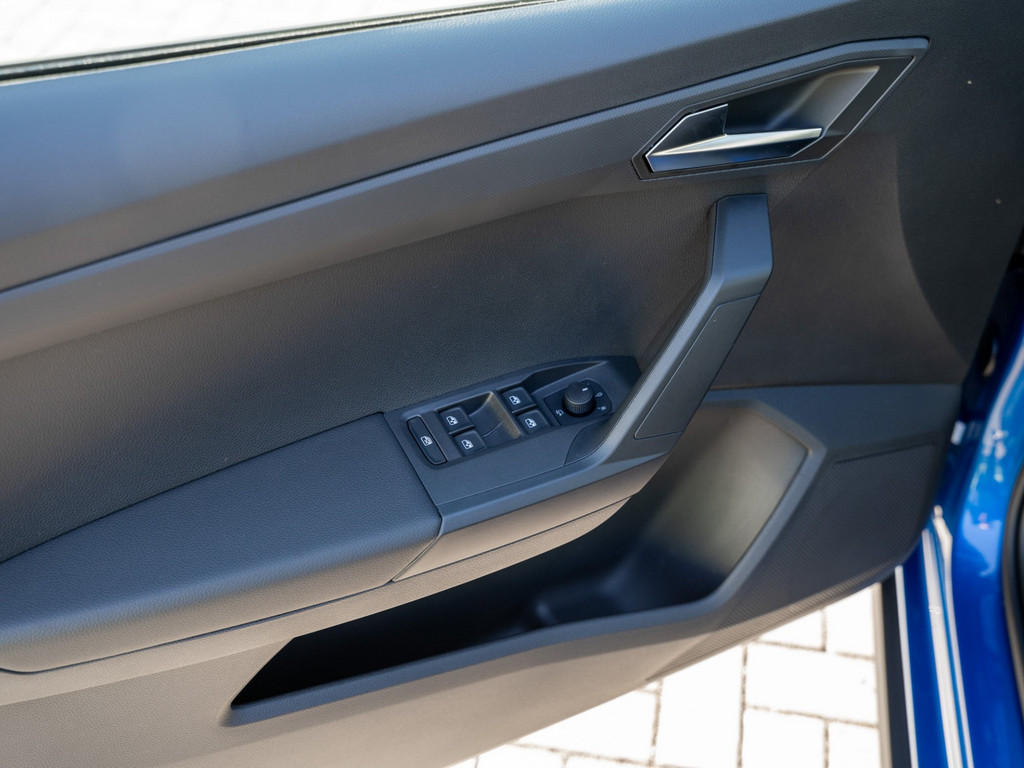 Bild 22 - Arona 1.0 TSI Style Kam. Navi Virtual ACC KlimaA