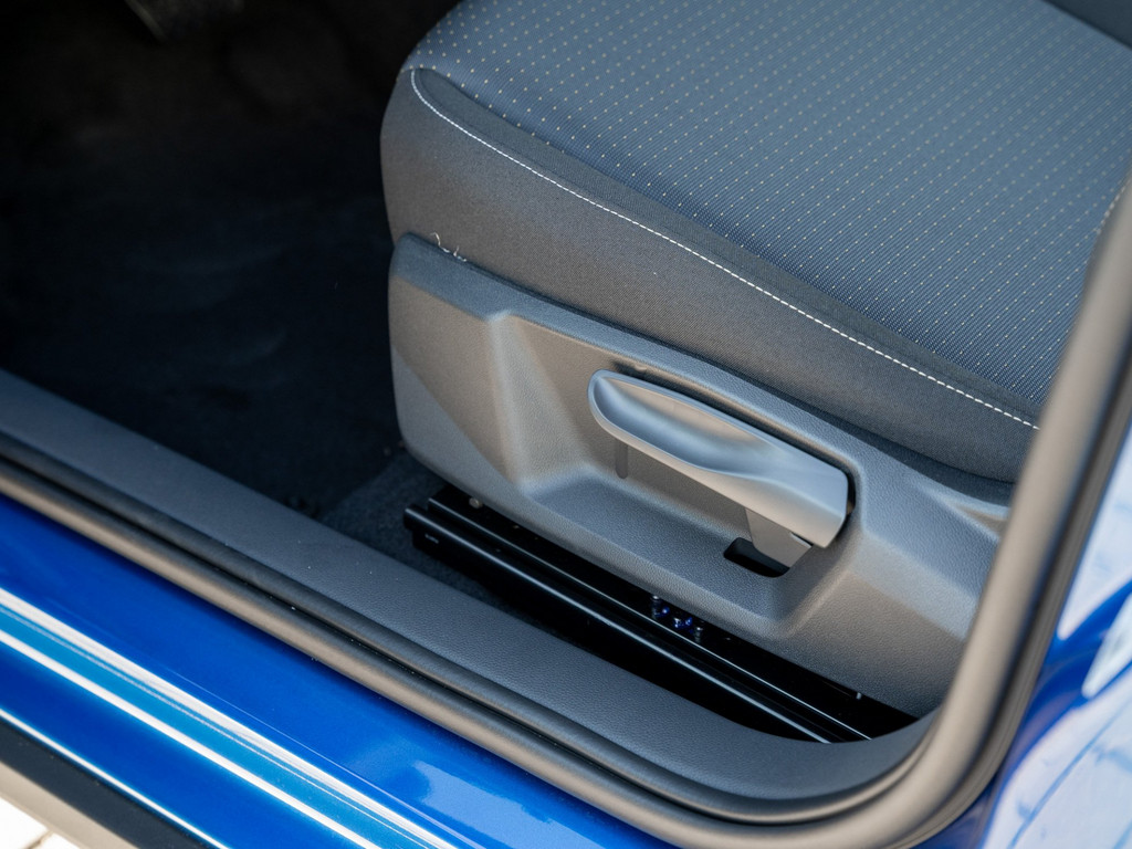 Bild 23 - Arona 1.0 TSI Style Kam. Navi Virtual ACC KlimaA
