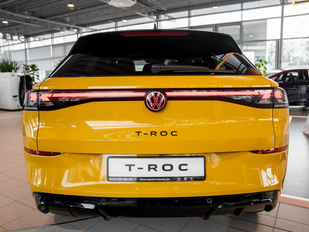Bild 5 - T-Roc R-Line 1.5 l eTSI DSG IQLight el.Heck