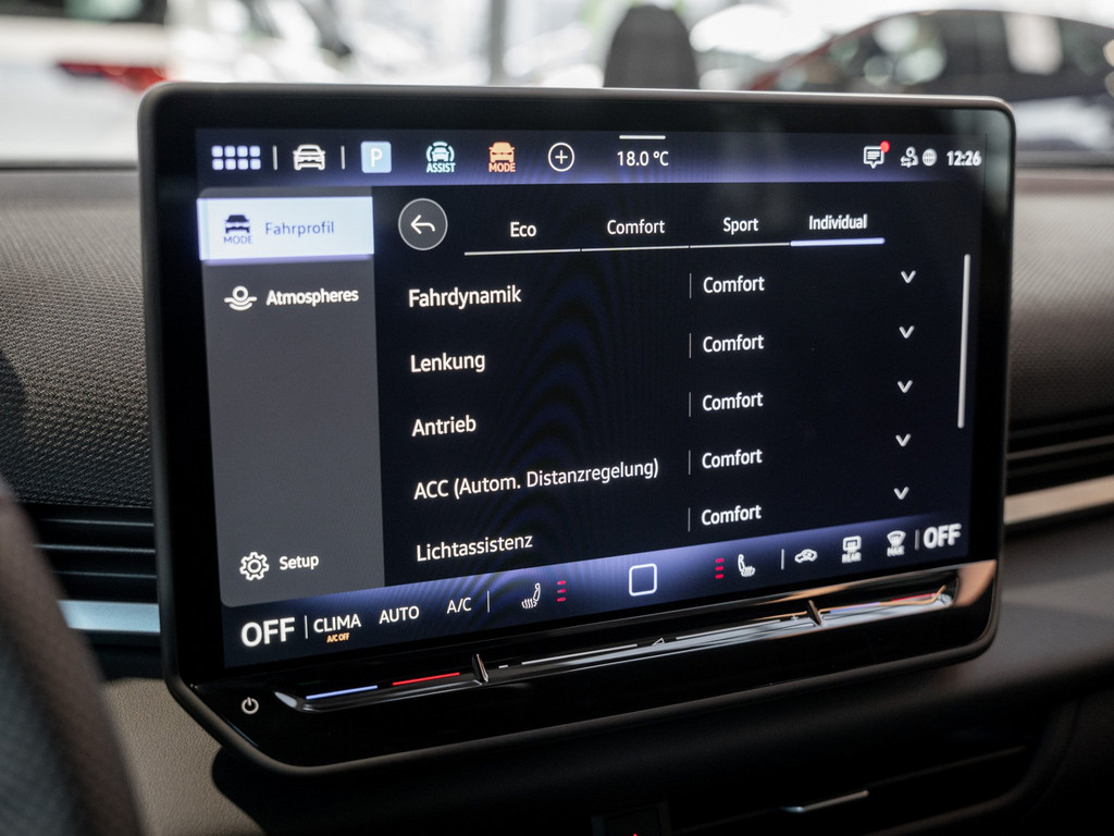 Bild 15 - T-Roc R-Line 1.5 l eTSI DSG IQLight el.Heck
