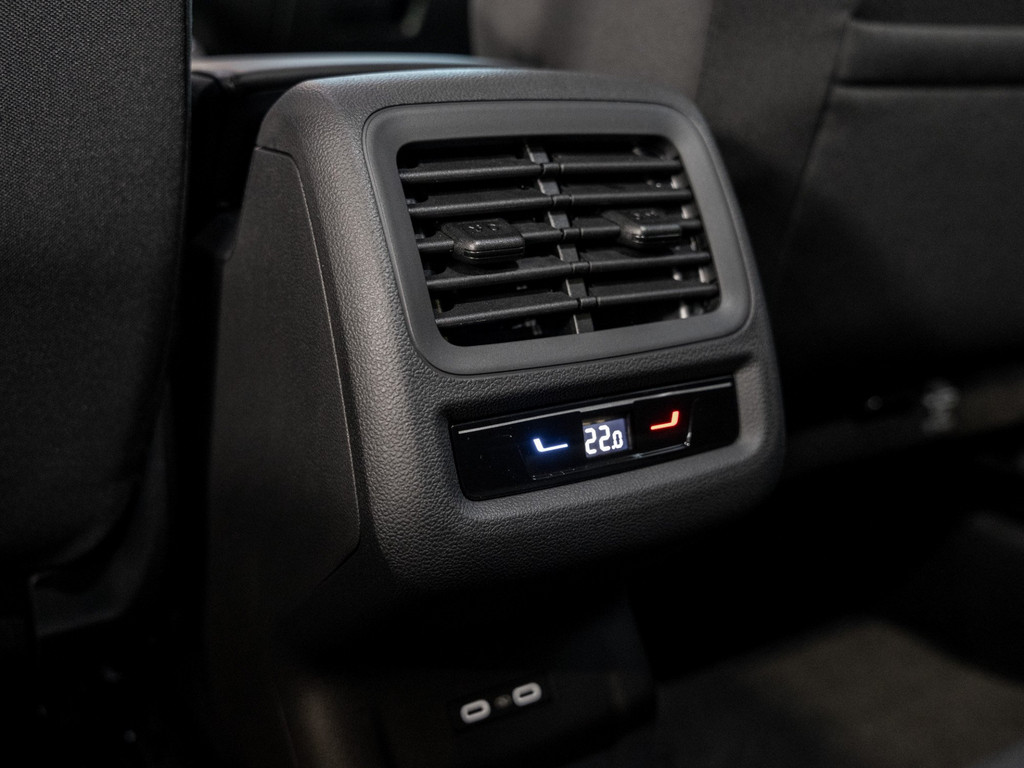 Bild 10 - T-Roc Life 1.5 l eTSI DSG Kam. Virtual ACC