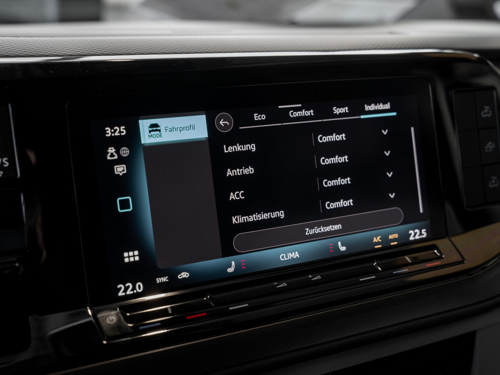Bild 20 - T7 California Coast 2.0TDI NAVI + AHK + RFK + PLA AHK