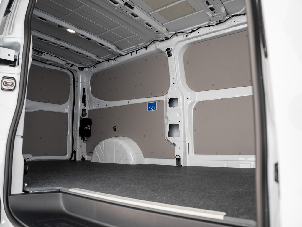 Bild 28 - T7 Transporter LR Kasten 2.0 l TDI 110 kW