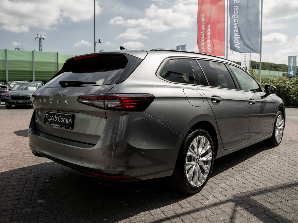 Bild 6 - Superb Combi Selection 2.0 TDI DSG AHK Kam. LM