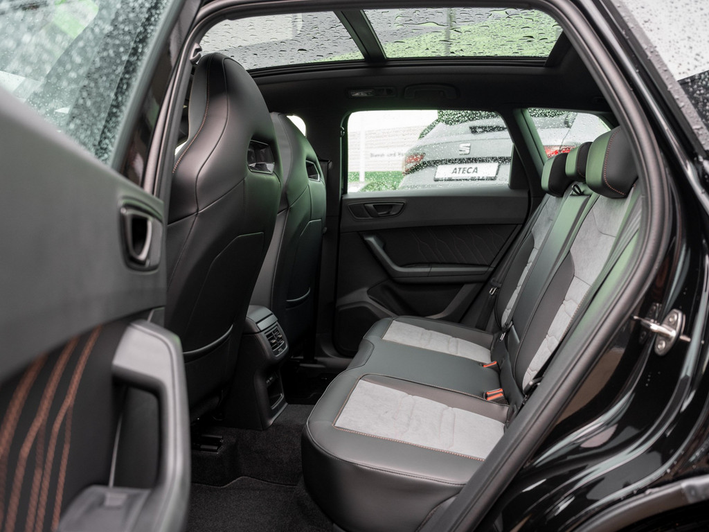 Bild 9 - Ateca 2.0 4Drive Tribe Edition AHK, 360 -Kamera