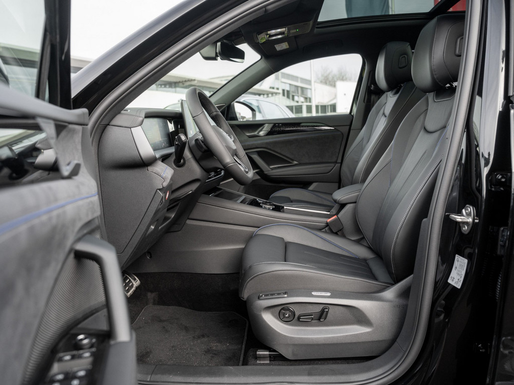 Bild 7 - Tayron R-Line 2.0 l TDI 4MOTION DSG DCC Pano AHK