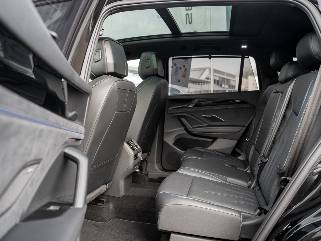 Bild 8 - Tayron R-Line 2.0 l TDI 4MOTION DSG DCC Pano AHK