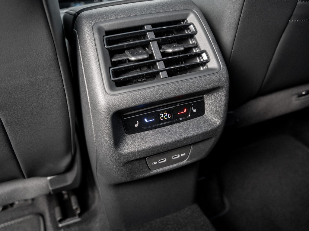 Bild 9 - Tayron R-Line 2.0 l TDI 4MOTION DSG DCC Pano AHK