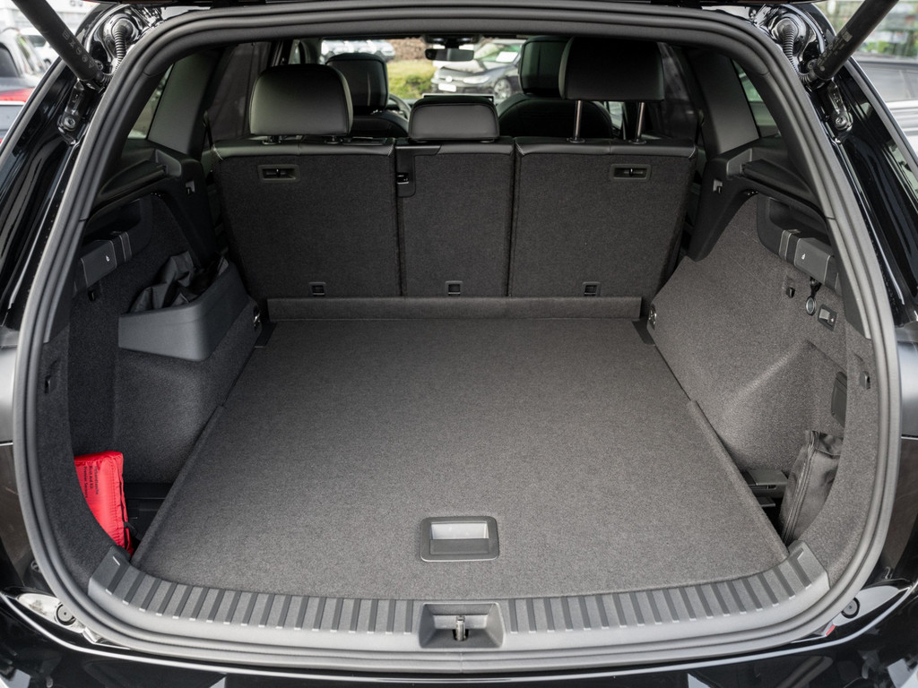 Bild 30 - Tayron R-Line 2.0 l TDI 4MOTION DSG DCC Pano AHK