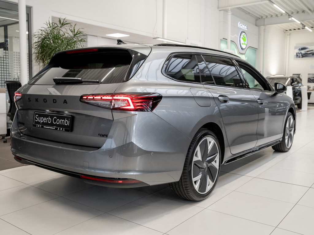Bild 6 - Superb Combi Sportline 2.0 TDI DCC AHK Kam. LM