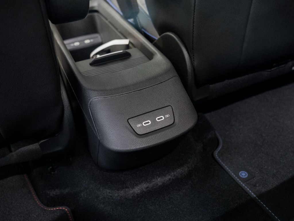 Bild 10 - ID.3 GTX FIRE + ICE 79 kWh FIRE + ICE + Performance