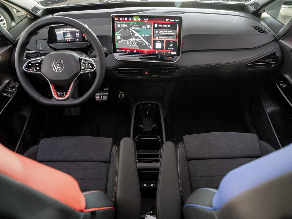 Bild 11 - ID.3 GTX FIRE + ICE 79 kWh FIRE + ICE + Performance