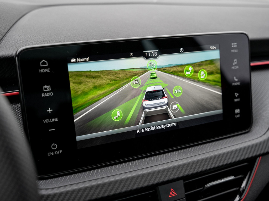 Bild 17 - Scala Monte Carlo 1.5 TSI DSG Pano AHK Kam. Navi