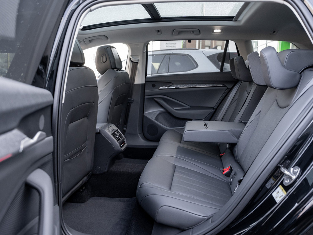 Bild 10 - Superb Combi Selection 1.5 TSI iV DSG AHK Sport