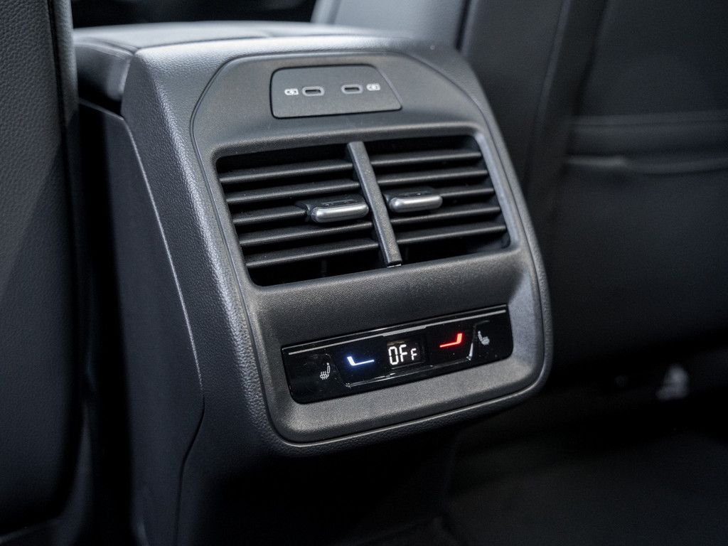 Bild 11 - Superb Combi Selection 1.5 TSI iV DSG AHK Sport