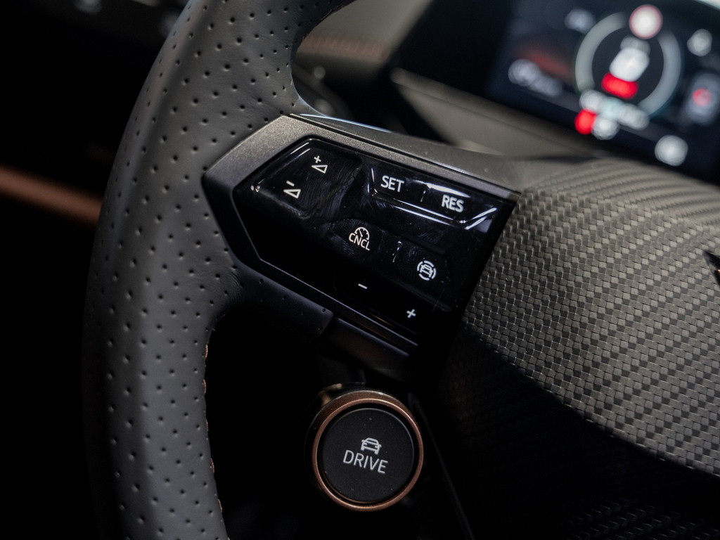Bild 23 - Born 170 79kWh Edition Dynamic Kam. Navi 360