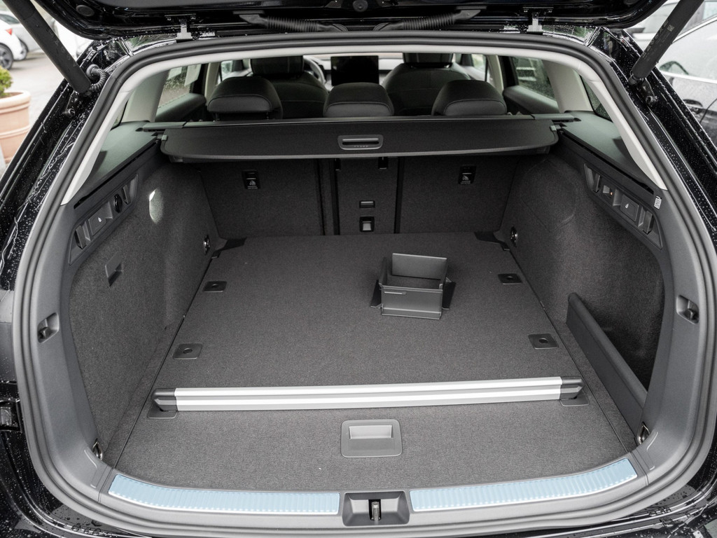 Bild 30 - Superb Combi Selection 1.5 TSI mHEV DSG AHK Kam.