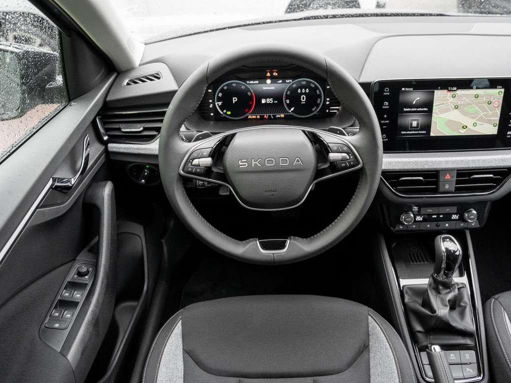 Bild 13 - Scala Tour 1.0 TSI DSG Navi Virtual ACC LED LM