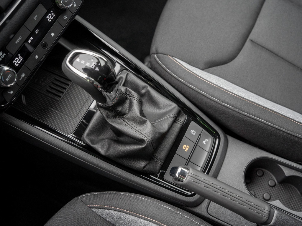 Bild 22 - Scala Tour 1.0 TSI DSG Navi Virtual ACC LED LM